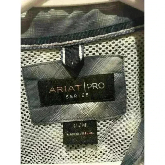 Ariat Pro Series Mens Shirt M Gray White Ventilated Arm Pits Plaid Button Down - Picture 4 of 7